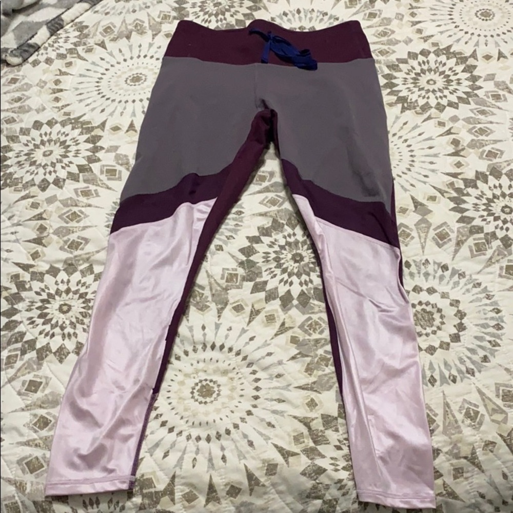 Fabletics 7/8 leggings